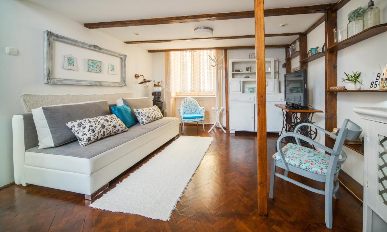 Agria Vintage Apartman Eger Extérieur photo